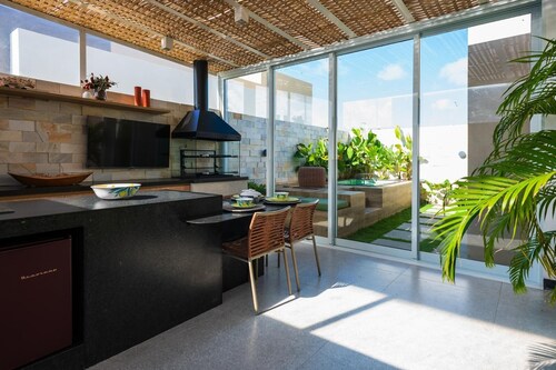 Luxury Chalet with Pool, New Development in Barra dos Coqueiros, Sergipe