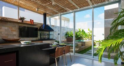 Luxury Chalet with Pool, New Development in Barra dos Coqueiros, Sergipe