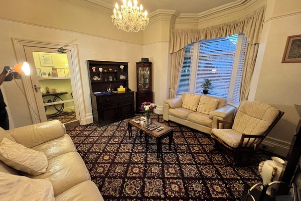 Sala de estar en el lobby