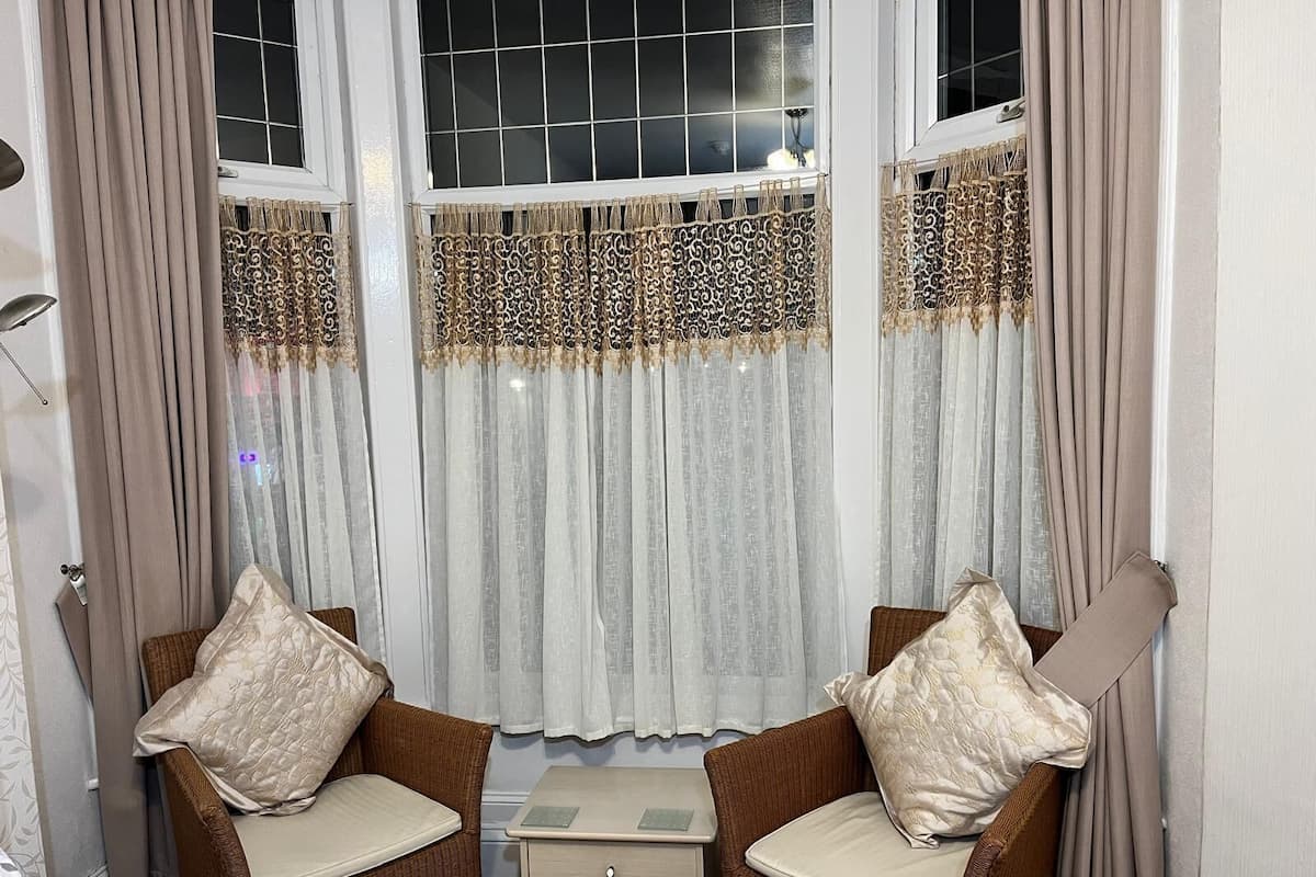 Double Room, Beach View | Free WiFi