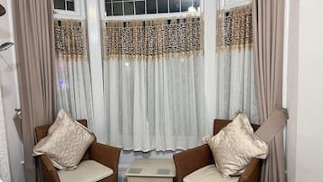 Double Room, Beach View | Free WiFi