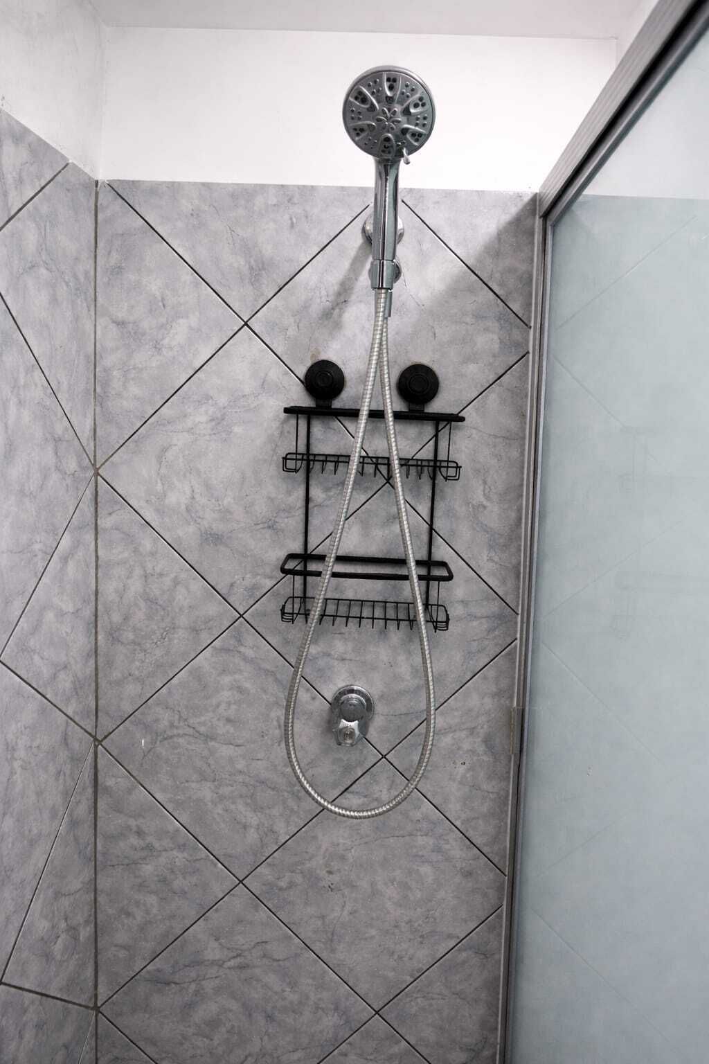 Toallas, jabón y papel higiénico