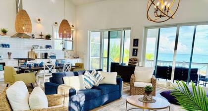 Barefoot Luxury & Private Beach Triton Beach House