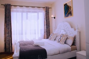 2 bedrooms, iron/ironing board, WiFi, bed sheets - Mivida by Garden city Mall (Nairobi)