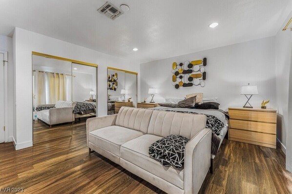 Room - Near-Strip Oasis w/ Pool, Game Room & Yard (Las Vegas)