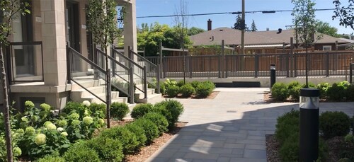 Cozy 1-bedroom condo in adorable Toronto with AC comfort