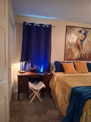 2 chambres, bureau, fer et planche à repasser, accès Internet