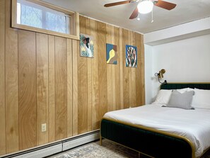 Iron/ironing board, free WiFi, bed sheets - Waterfront 1-Bedroom Retreat w/ NYC Views, Game Room & Sauna (North Bergen)