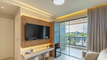 Basic Apartment | Living area