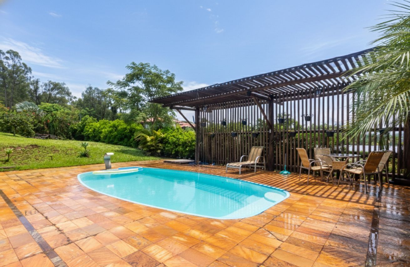 Casa, para fumantes | 3 quartos