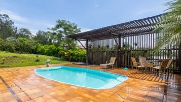 Casa, para fumantes | 3 quartos