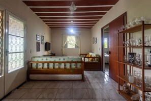 บ้านพัก, สูบบุหรี่ได้ | 3 ห้องนอน