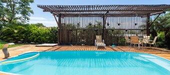 Casa de Campo com Piscina Sinuca e Churrasqueira