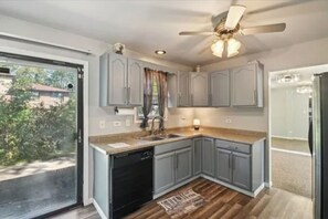 Fridge, microwave, oven, stovetop - 3-bedroom house in lovely Matteson with cool AC breeze (Matteson)
