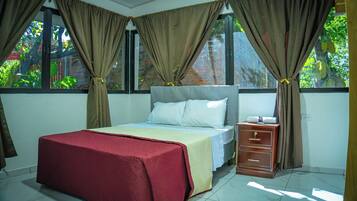 Enkeltrom | Skrivebord og wi-fi (inkludert)