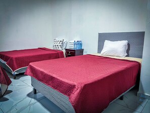 Tremannsrom | Skrivebord og wi-fi (inkludert)