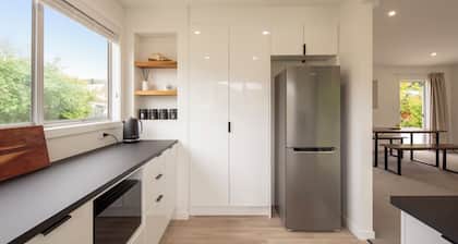 Newcastle Nook - Clyde Holiday Home