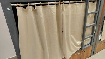 Dormitório compartilhado | Diversos