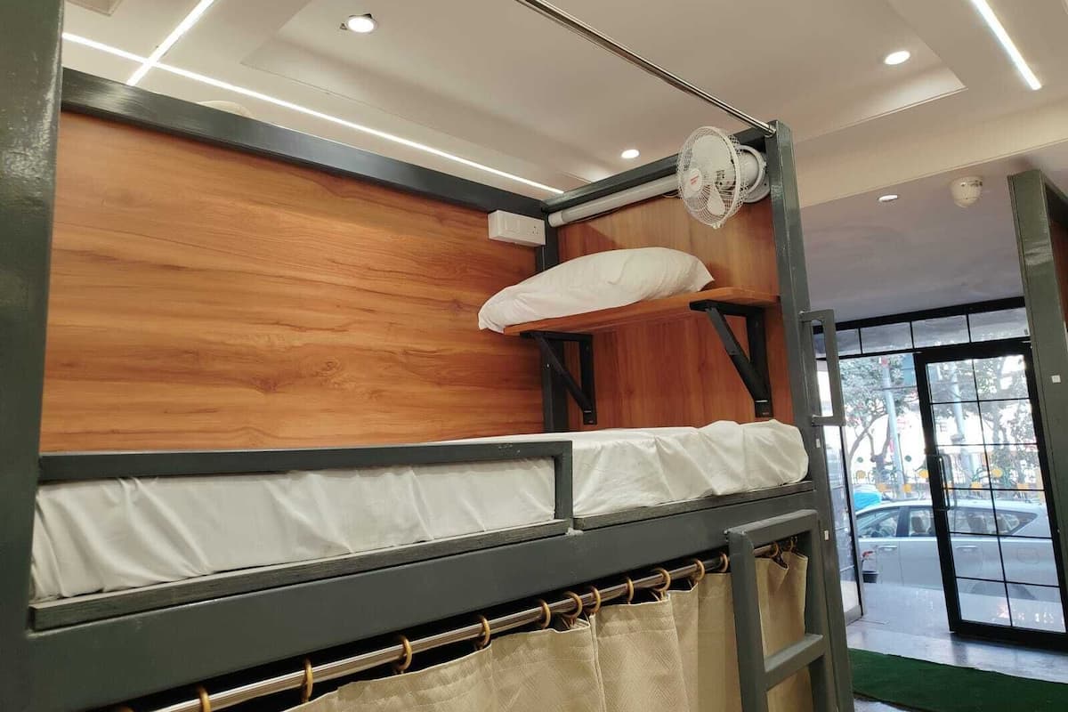 Dormitório compartilhado | Espaço de trabalho para notebook, Wi-Fi de cortesia