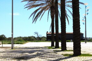 Property grounds - Villa Mira Praia (Manta Rota)