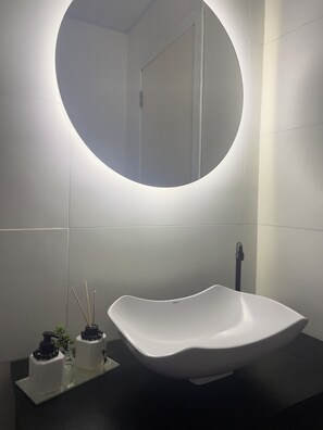 Dusche, Toilettenpapier