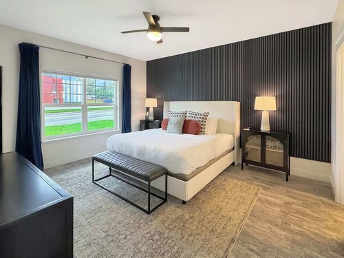 Upscale Stay • Hot Tub • Steps to Dining/Coffee