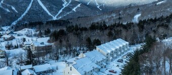 Ski-In-Ski-Out in Sugarbush | Fireplace & Balcony
