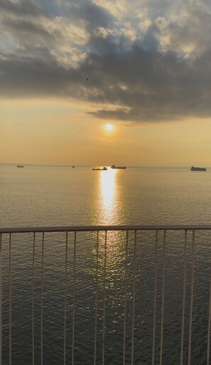 Property grounds - 4-bedroom penthouse with spectacular sea views (Thessaloniki)