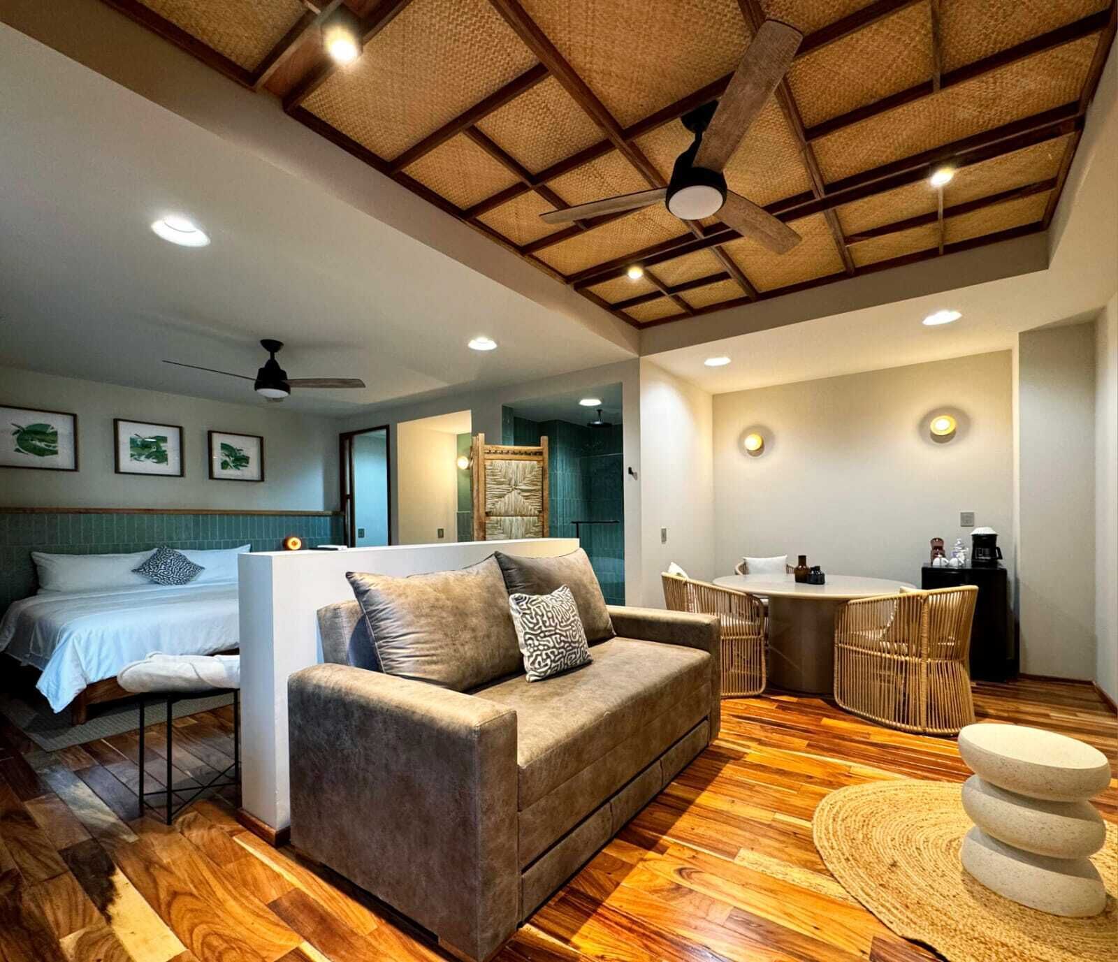 Classic-rum | Arbetsyta för laptop och gratis wi-fi