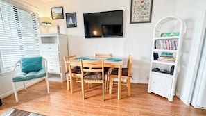 Interior - Charming 1 BD with Ocean Views/Pool/Quiet North End Complex (Tybee Island)