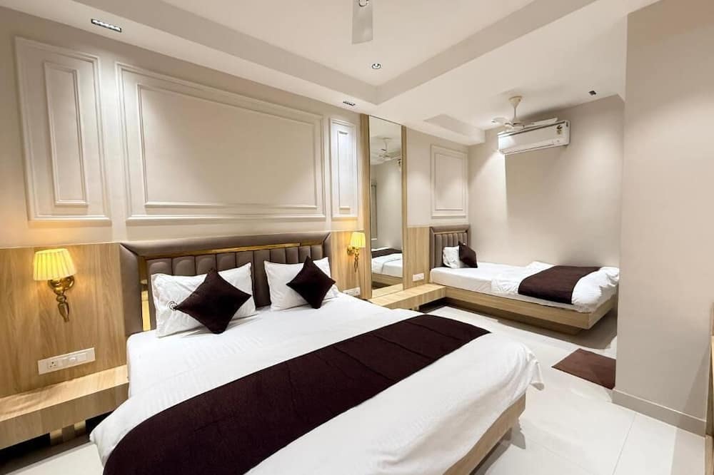 Hotel RK Residency