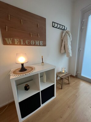 Interior - Studio with small pool 5 minutes from Walibi or LLN business center (Mont-Saint-Guibert)