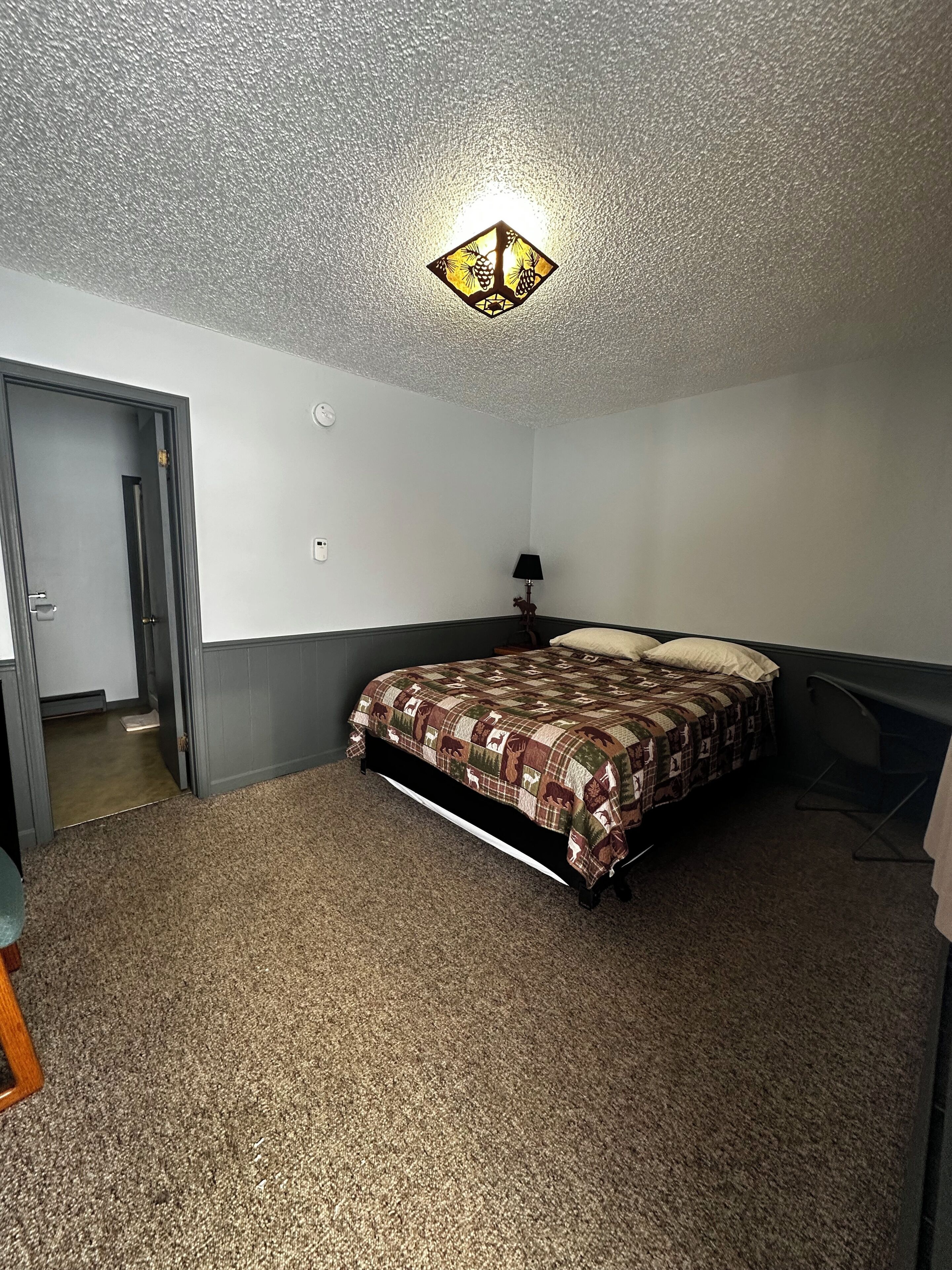 Single Room | Free WiFi