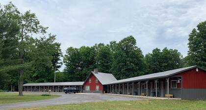 Mountain Valley Lodge & Campground