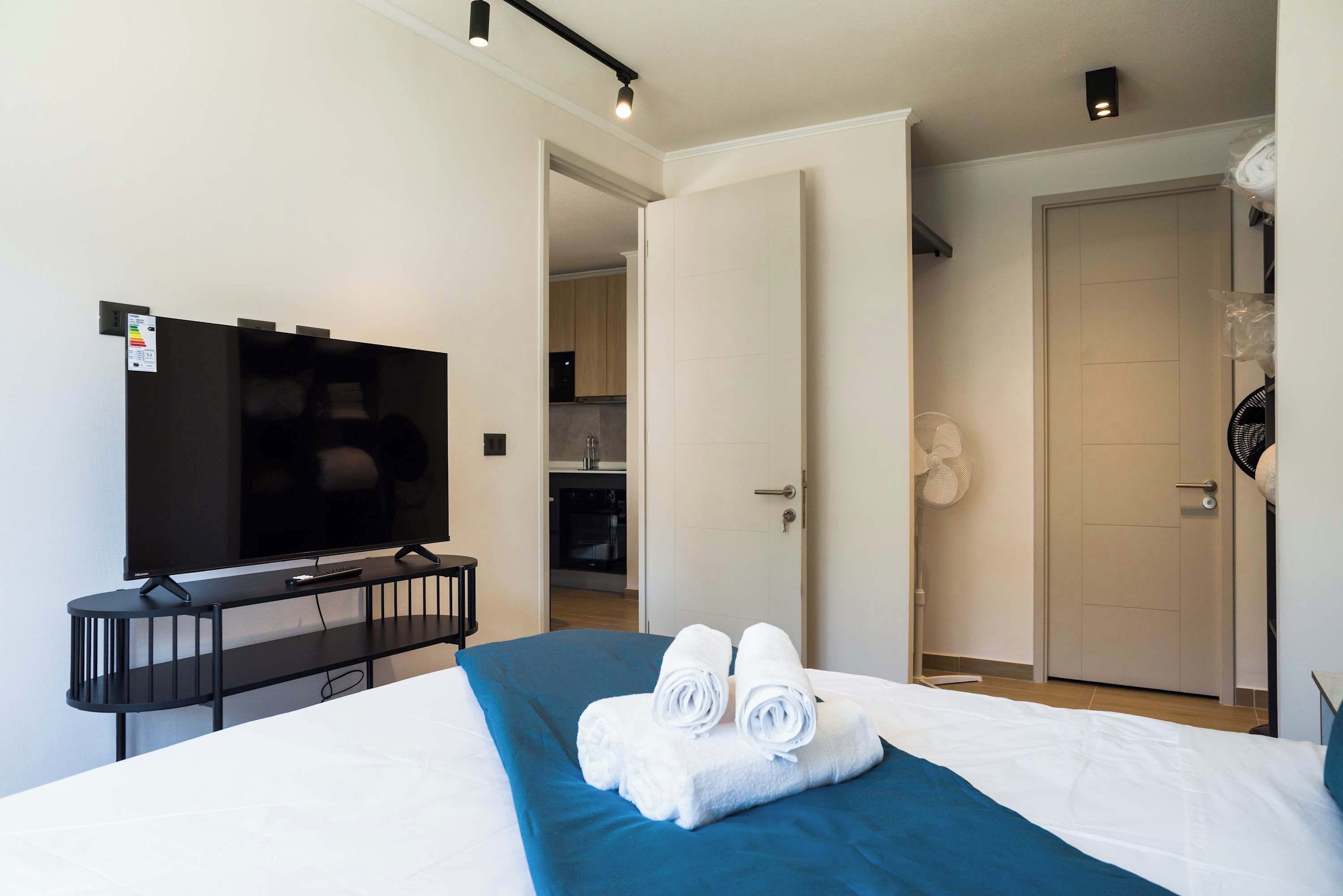 2 chambres, fer et planche à repasser, Wi-Fi gratuit, draps fournis