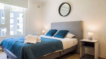 2 chambres, fer et planche Ă repasser, Wi-Fi gratuit, draps fournis