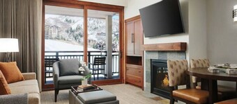 3-bedroom resort in fantastic Steamboat Springs with cozy vibes on July 4th