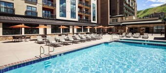 3-bedroom resort in fantastic Steamboat Springs with cozy vibes on July 4th