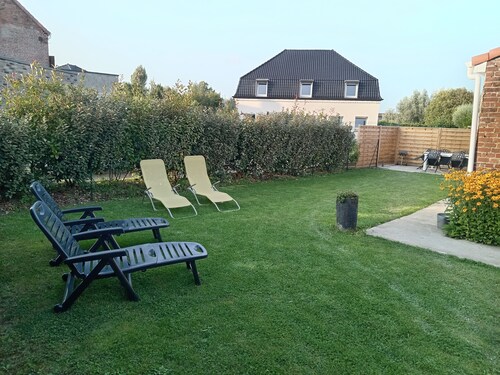 Charming house for 4/6 people, close to the Audomarois marshes and the Opal Coast.