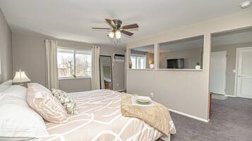 1 bedroom, iron/ironing board, free WiFi, bed sheets