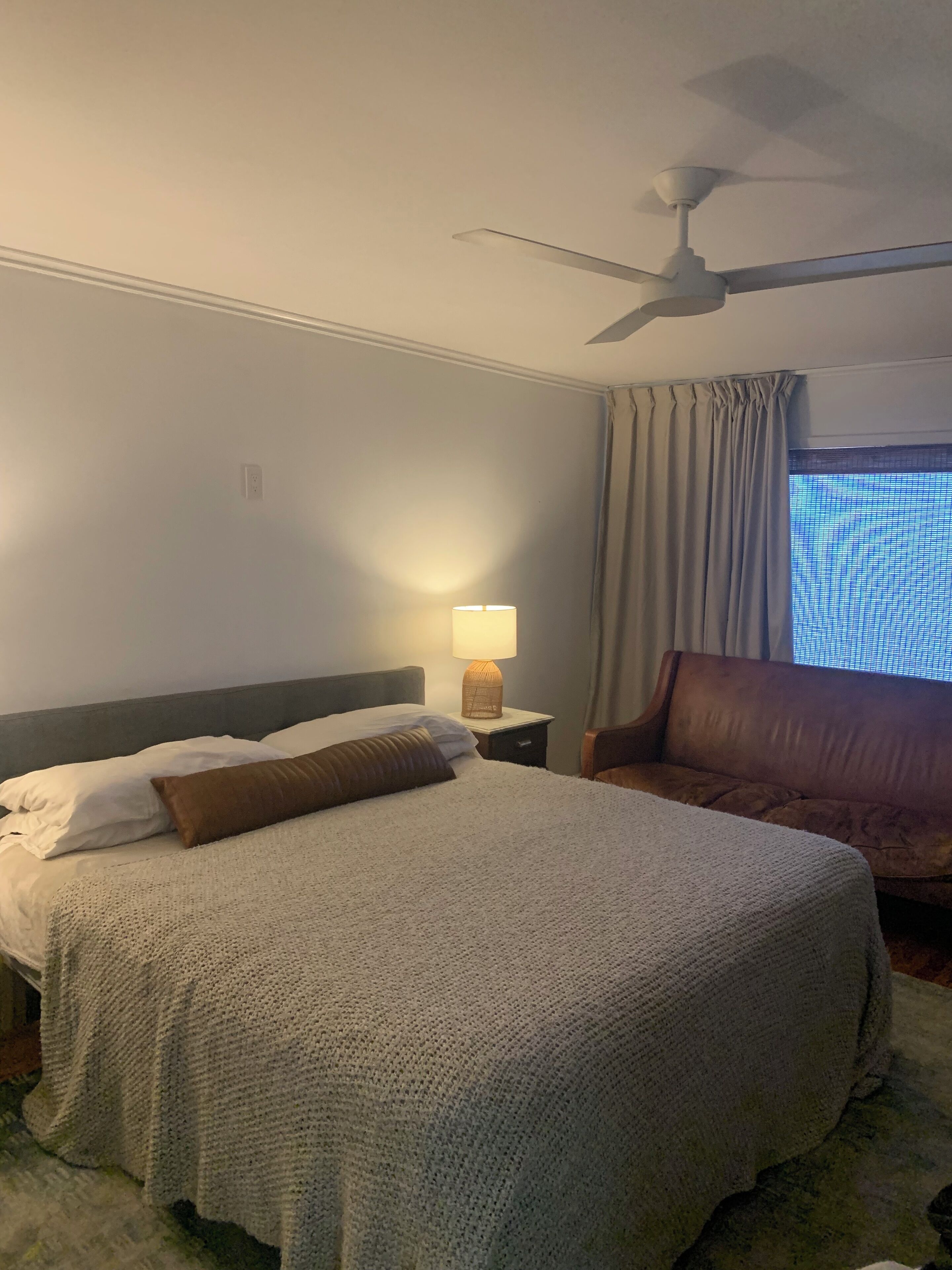 Fer et planche à repasser, Wi-Fi, draps fournis