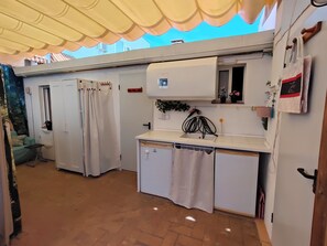 Micro-ondes, plaque de cuisson
