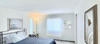 2-bedroom home in nice North Fort Myers with AC