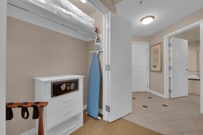 Interior - Aurora Haven MGM (Las Vegas)