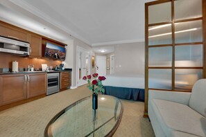 Interior - Aurora Haven MGM (Las Vegas)