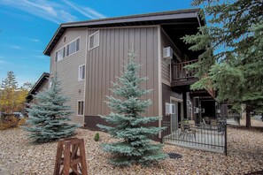 Interior - Charming Park City Loft and View at Prospector (Park City)