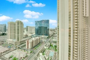Interior - Mirai MGM (Las Vegas)