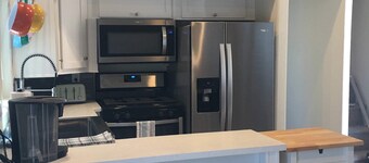 Margaritaville at River Lodge! Right on the River! WB4