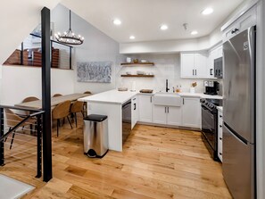 Interior - Woodside Elegance Ski-in Ski-out Escape (Park City)