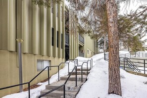 Interior - Mountain Haven Steps Away From PC MTN Heated Pool (Park City)